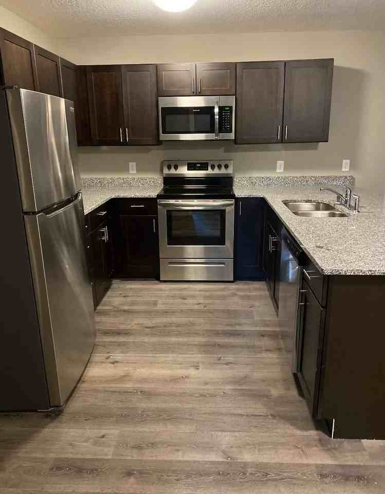Eden Valley Apartments - Photo 3 of 10