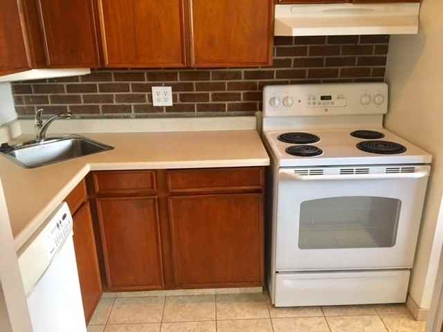 2650 9th Street BLDG (11-Plex) - Photo 3 of 27