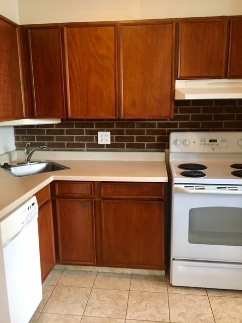 2650 9th Street BLDG (11-Plex) - Photo 4 of 27