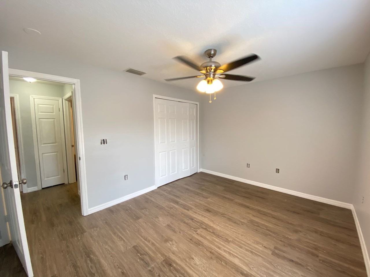 Ringling-Stevenson - Photo 7 of 8