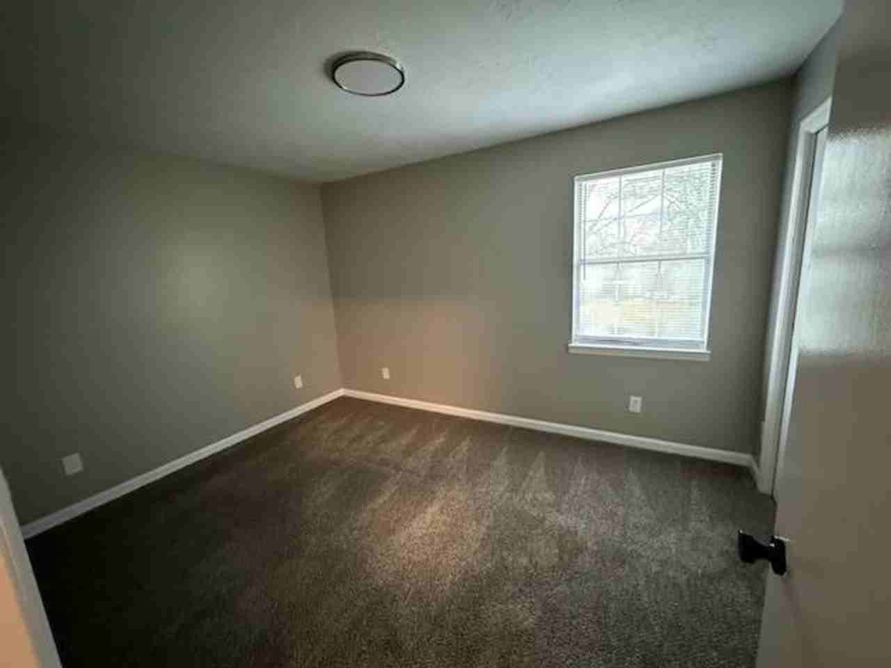 Glen Ridge - Photo 3 of 37