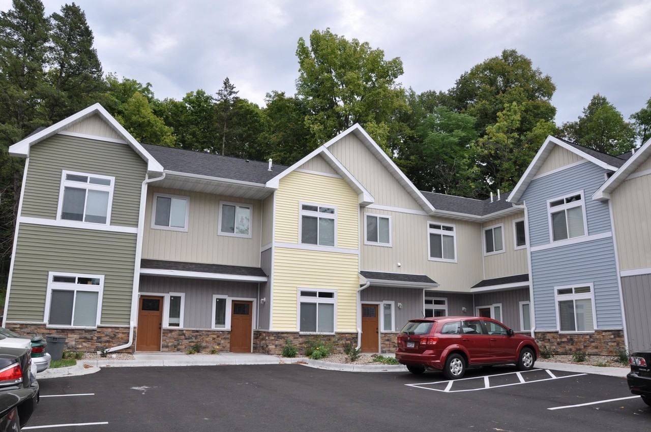 James Edge - Photo 2 of 2