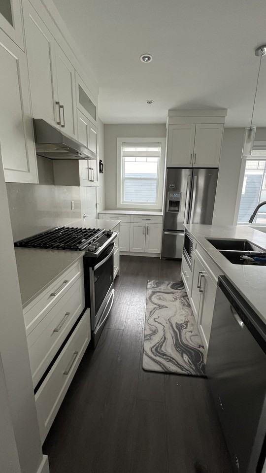 1 19483 74 Avenue #1 - Photo 2 of 14