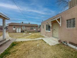 featured image of 128 N Valencia Pl