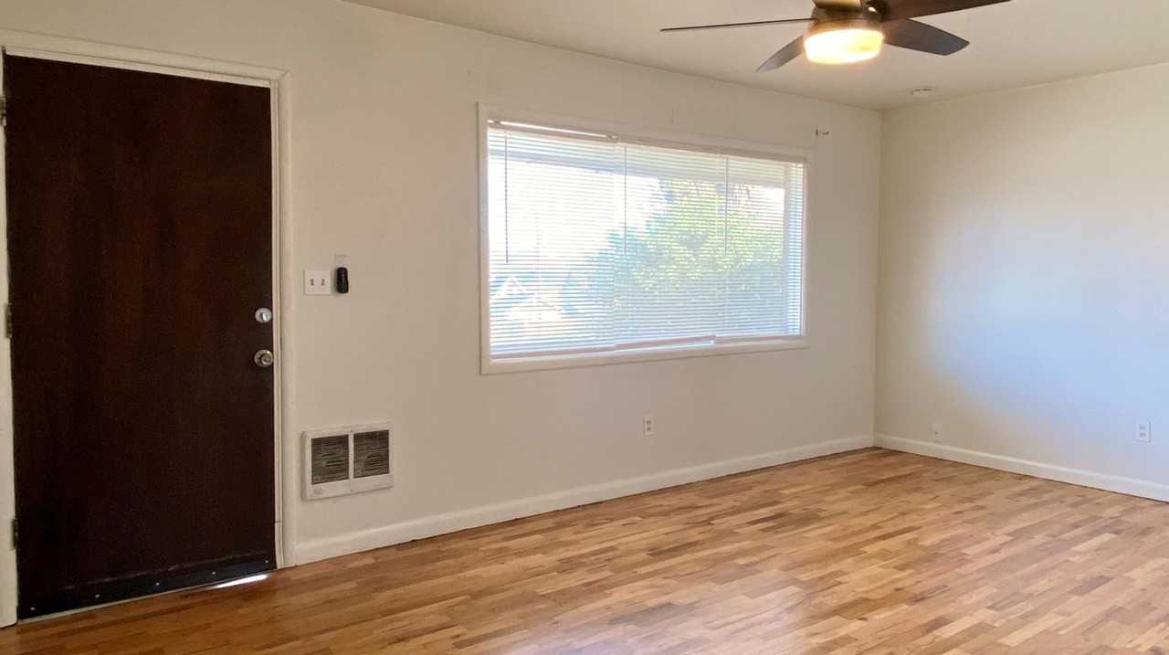 BOG12th - Photo 2 of 9