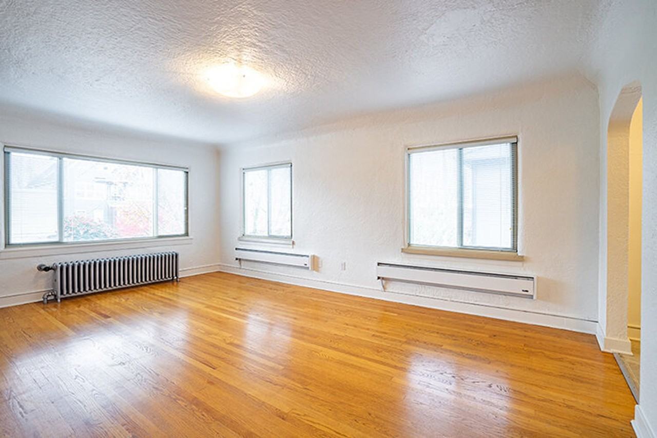 DeSoto Arms Apartments - Photo 5 of 16