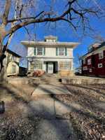 featured image of 1006 Constitution St