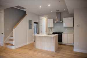 featured image of 14 Sumner St