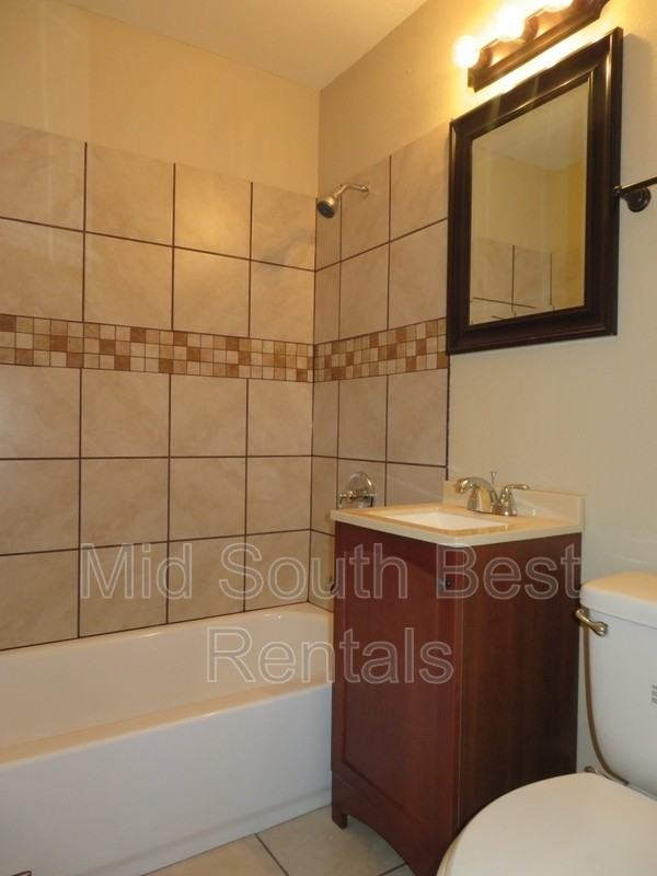 1008 Creston Ave - Photo 7 of 7