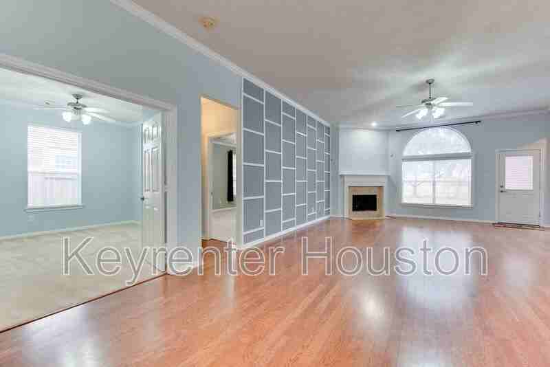 7131 Sundance Meadows Ln - Photo 7 of 32