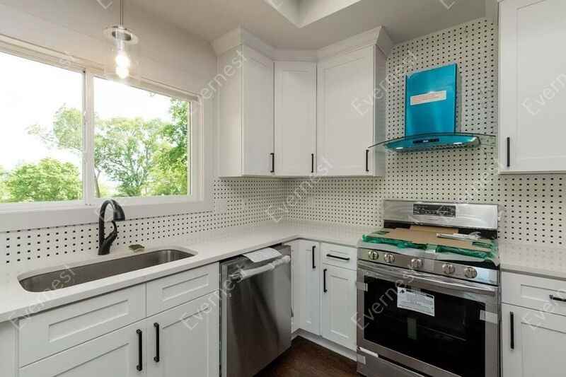 2814B Georgia Ave - Photo 2 of 28
