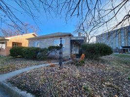 featured image of 2229 N 12th St