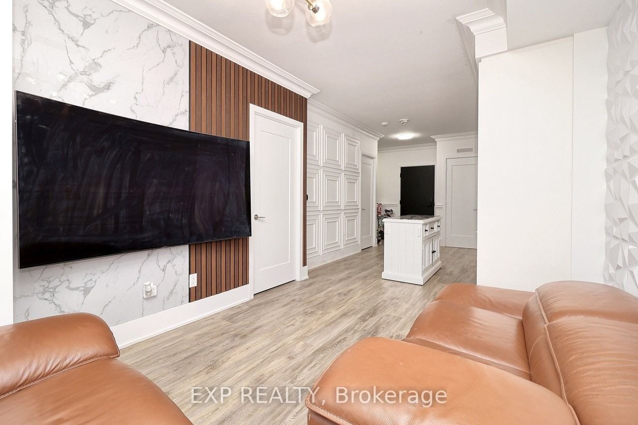 470 Front Street West