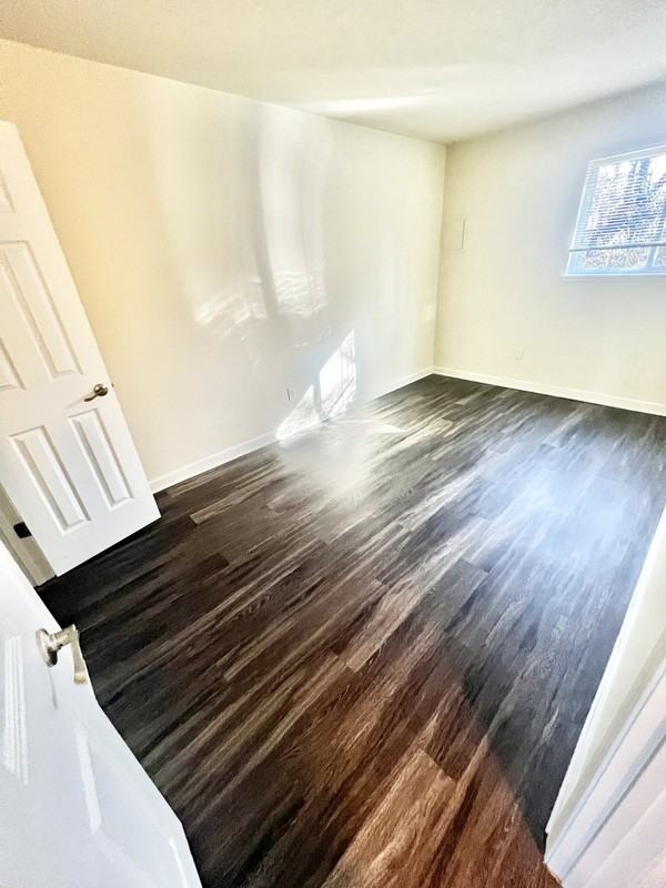 1243 Nelson St - Photo 7 of 7