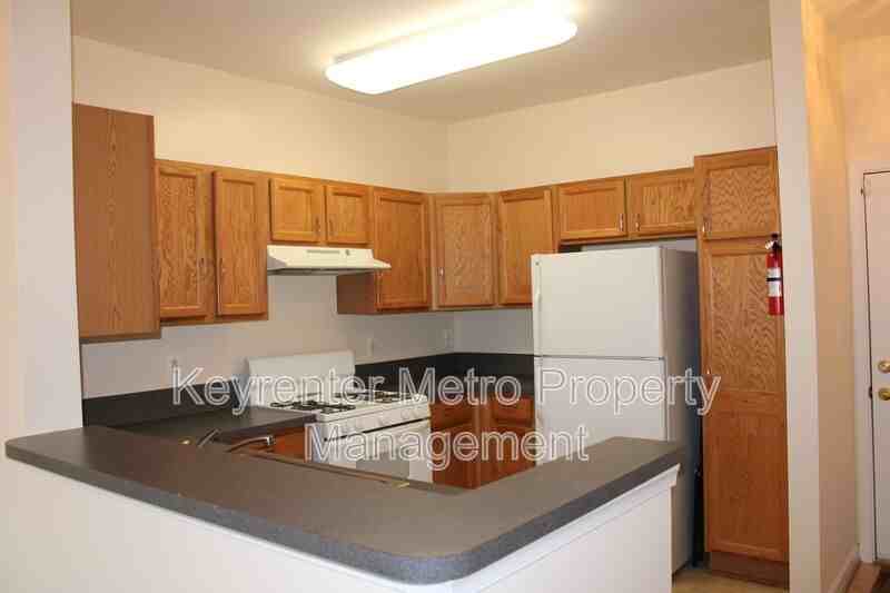 1321A Karen Blvd #203 - Photo 6 of 41