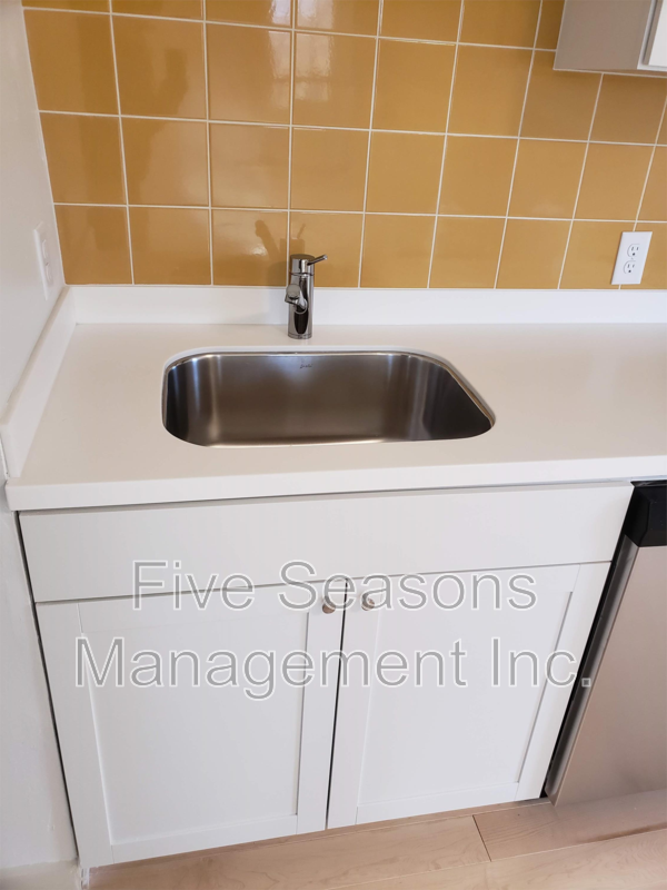 17 Drew St - Photo 4 of 14