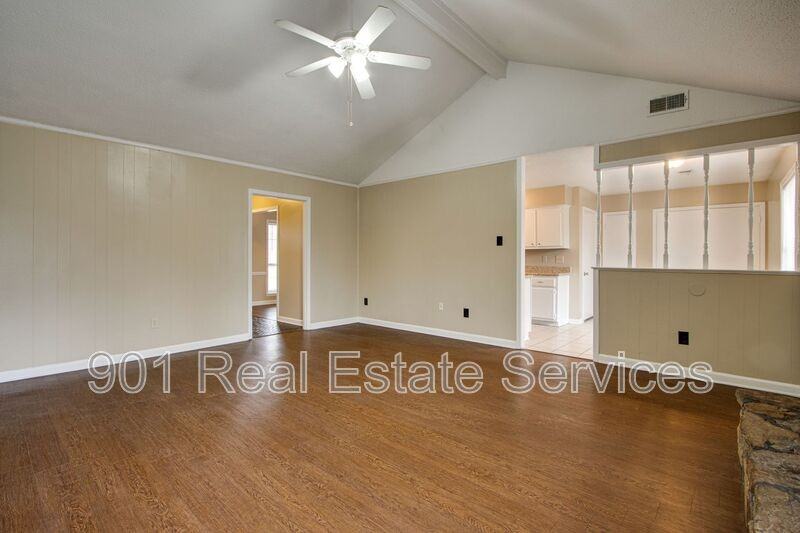 5635 Crievewood Dr - Photo 5 of 23