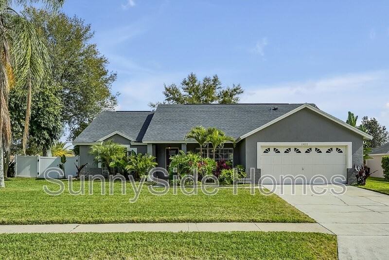 13022 Brown Bark Trl - Photo 2 of 39