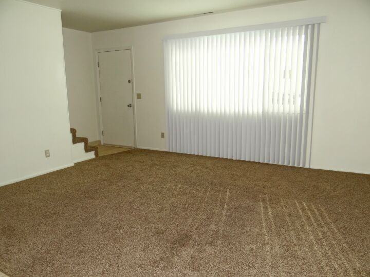 305 1/2 Covert Ln - Photo 2 of 7