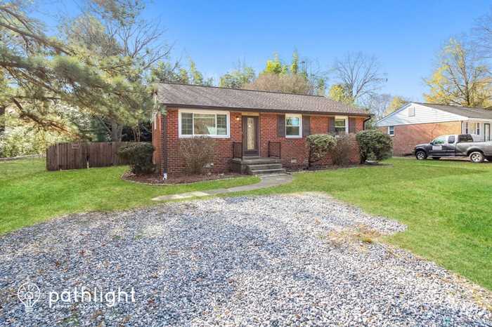 5525 Orcutt Ln - Photo 2 of 16