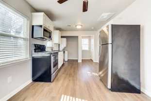 2516 E 6th St #4 - Photo 1 of 1