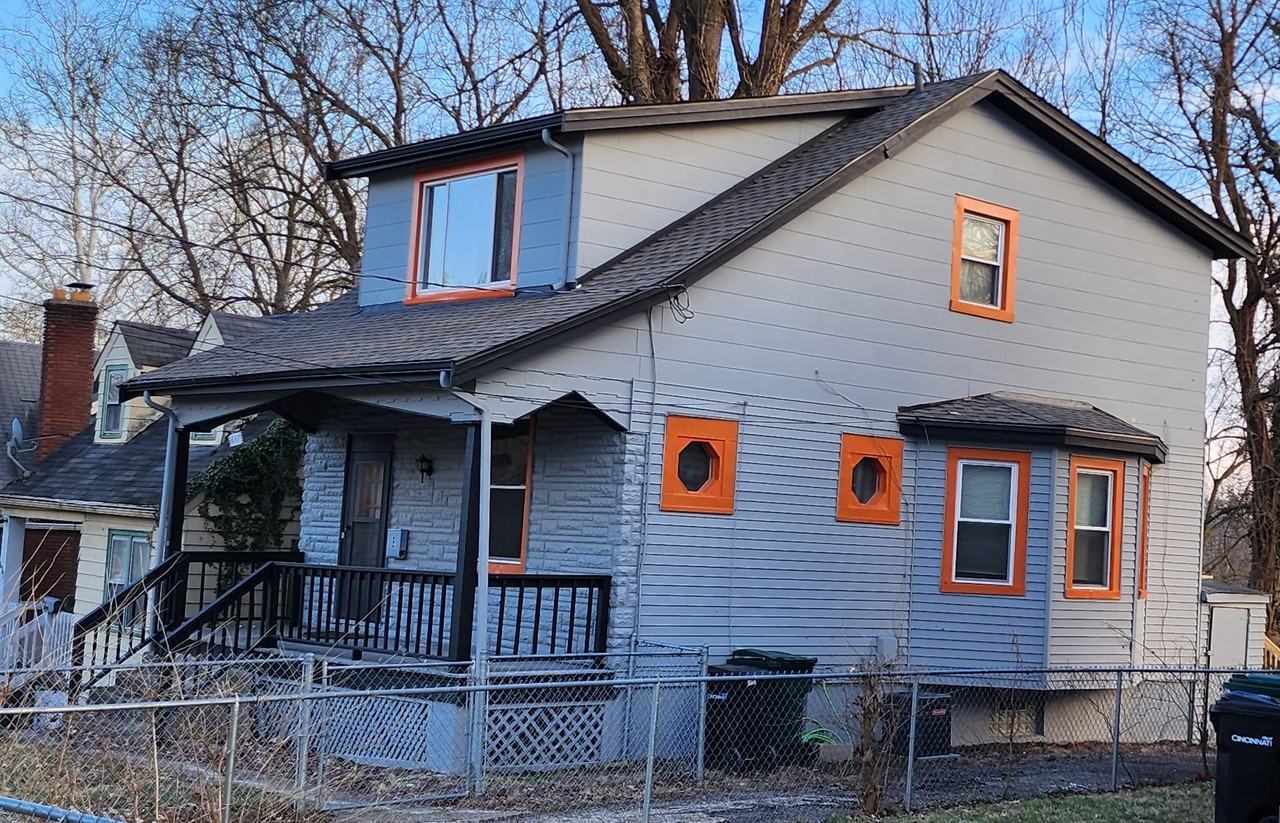 657 Froome Ave #657 - Photo 2 of 20