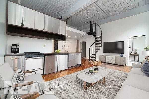 Jay St #3B - Photo 2 of 11