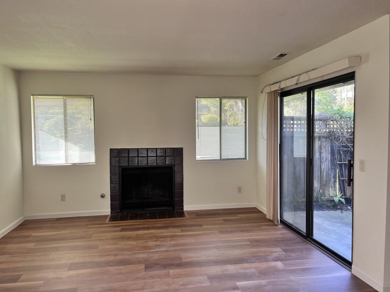 133 Torrey Pine Ter #133 - Photo 2 of 11