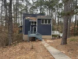 featured image of 1001 Elmira Ave