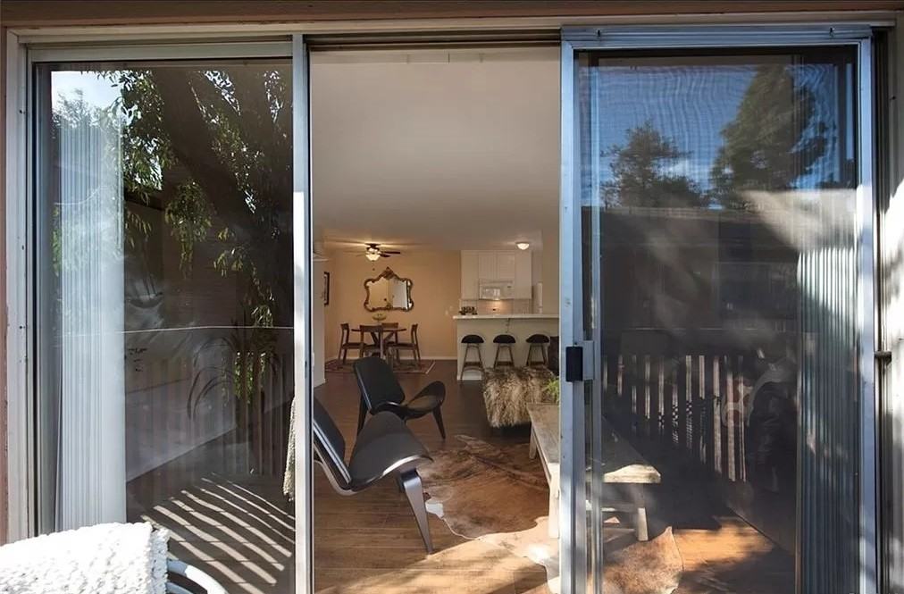 1062 Cabrillo Park Dr #C - Photo 3 of 8