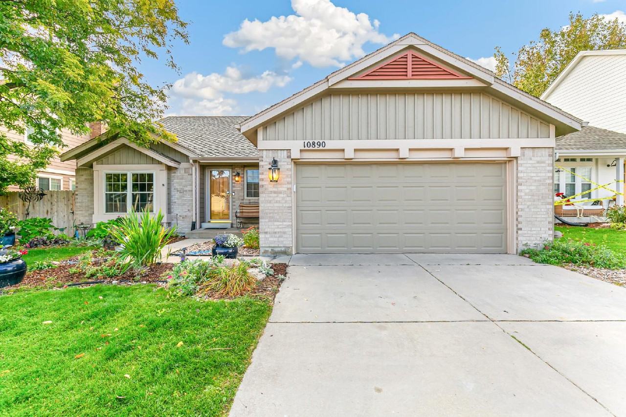 10890 W 84th Ave - Photo 2 of 44