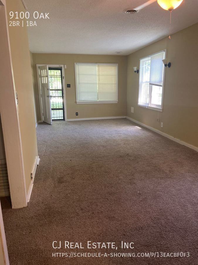 9100 Oak St - Photo 2 of 6