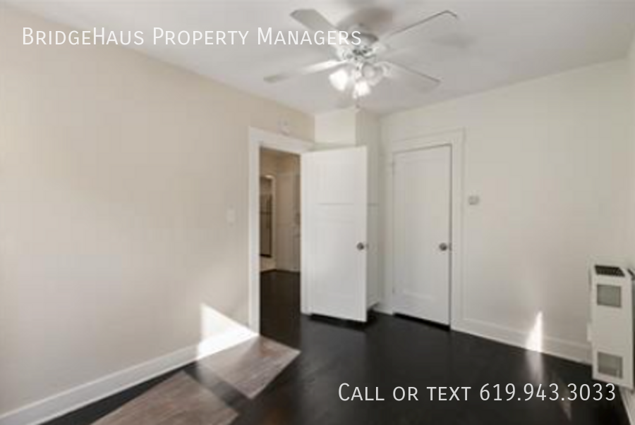 3069 Grape St #B - Photo 3 of 10