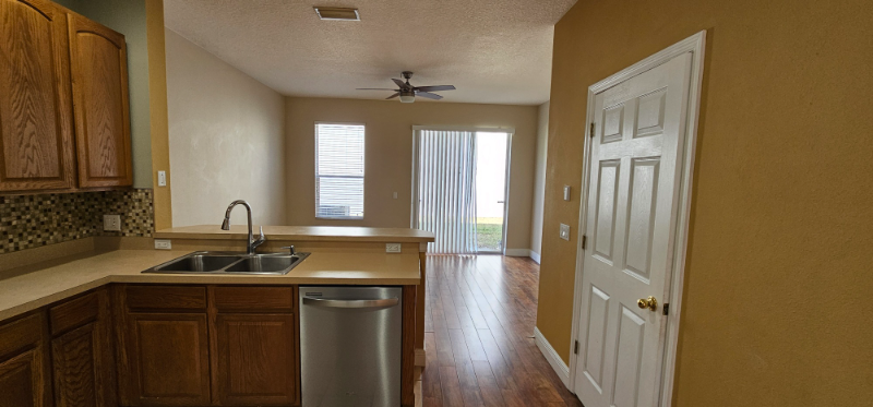 8743 Abbey Ln - Photo 6 of 23