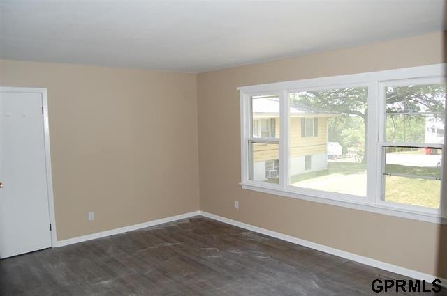 1517 3rd Avenue - Photo 2 of 6