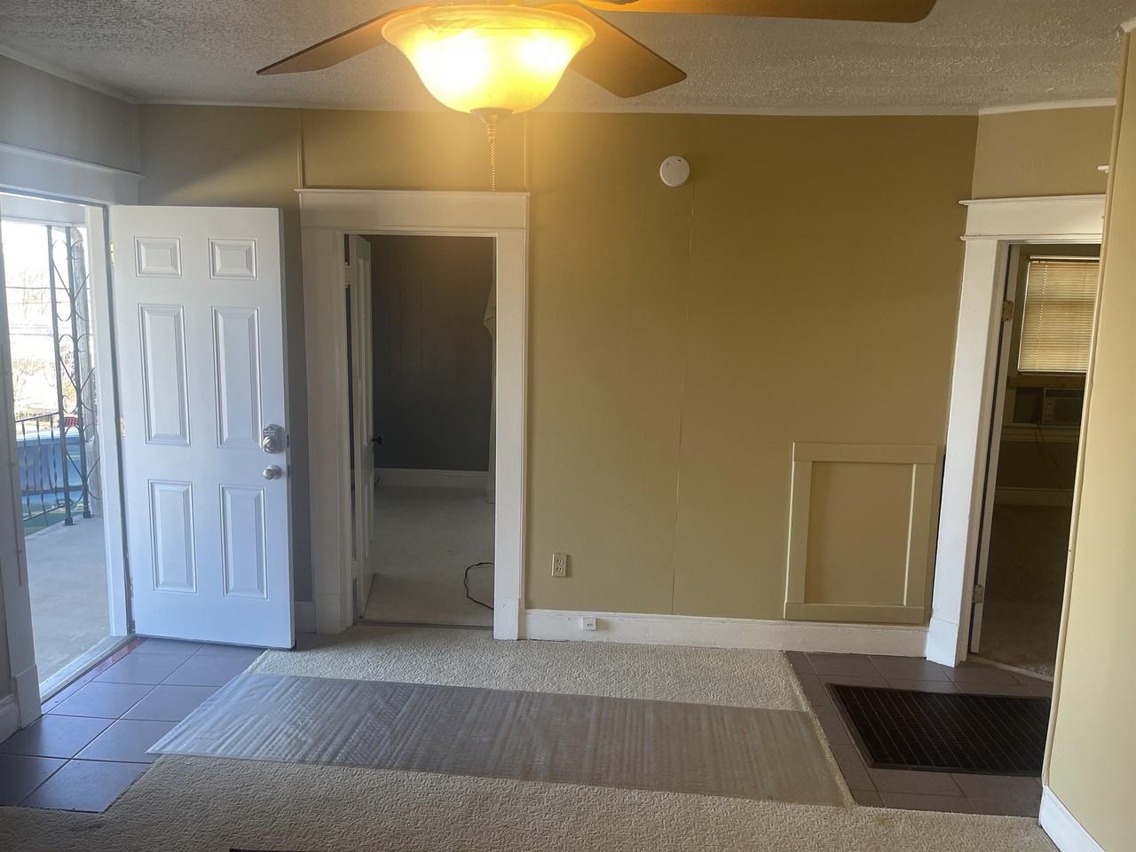 1605 Church Ave Se #1 - Photo 2 of 17