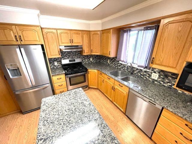 1285 E 1500 N - Photo 3 of 35