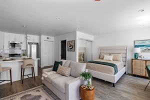 featured image of 3450 Emerald St