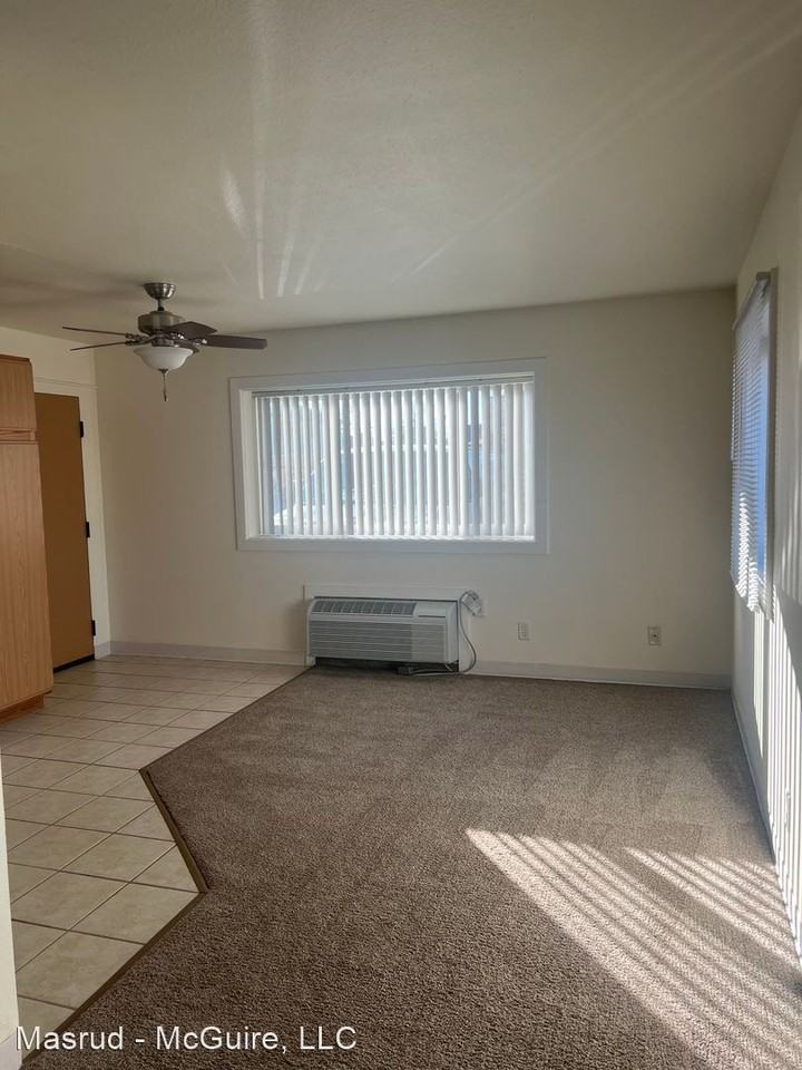 326 South 7th Street - Photo 2 of 4