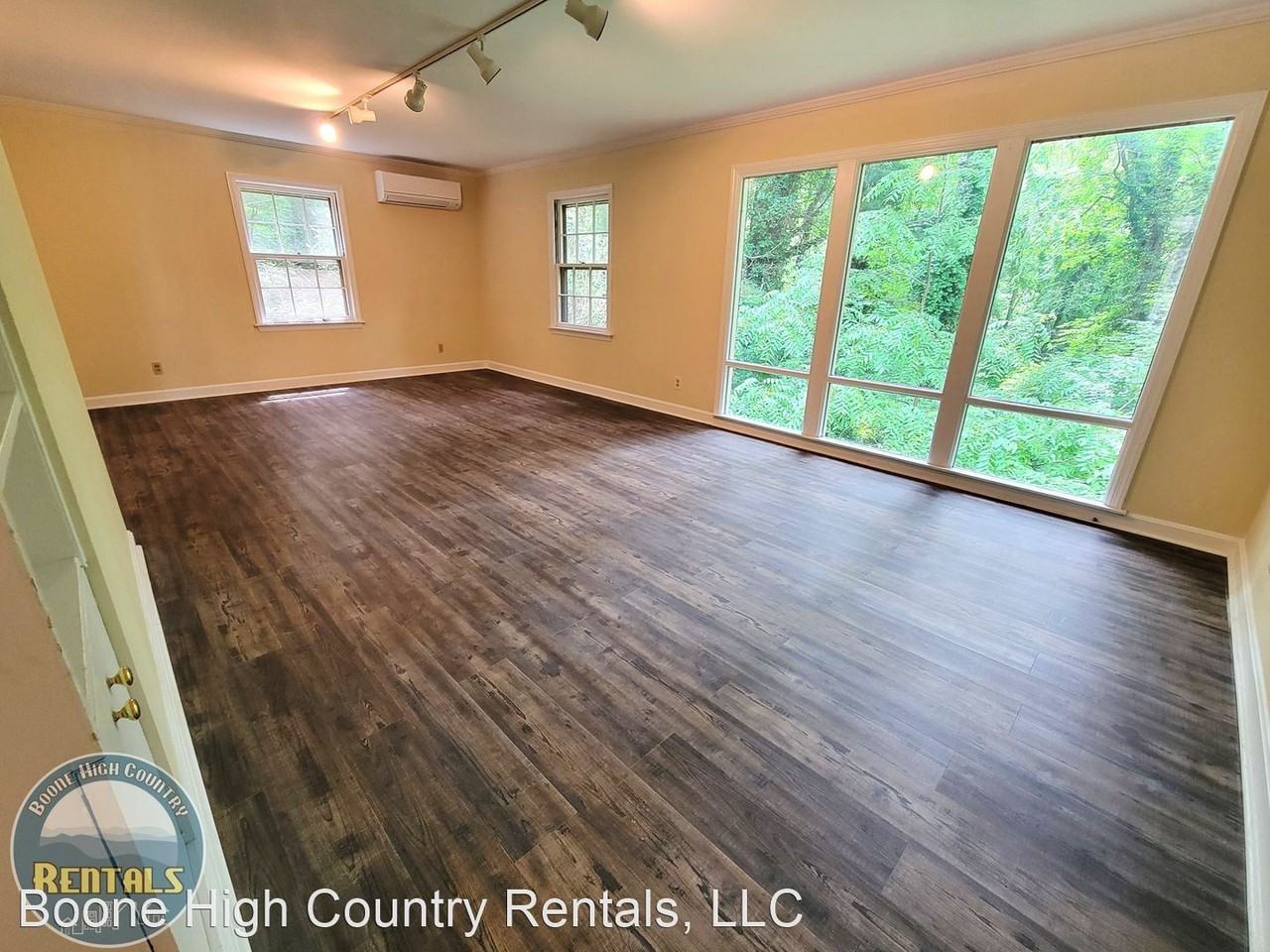 197 Blanwood Drive - Photo 3 of 32