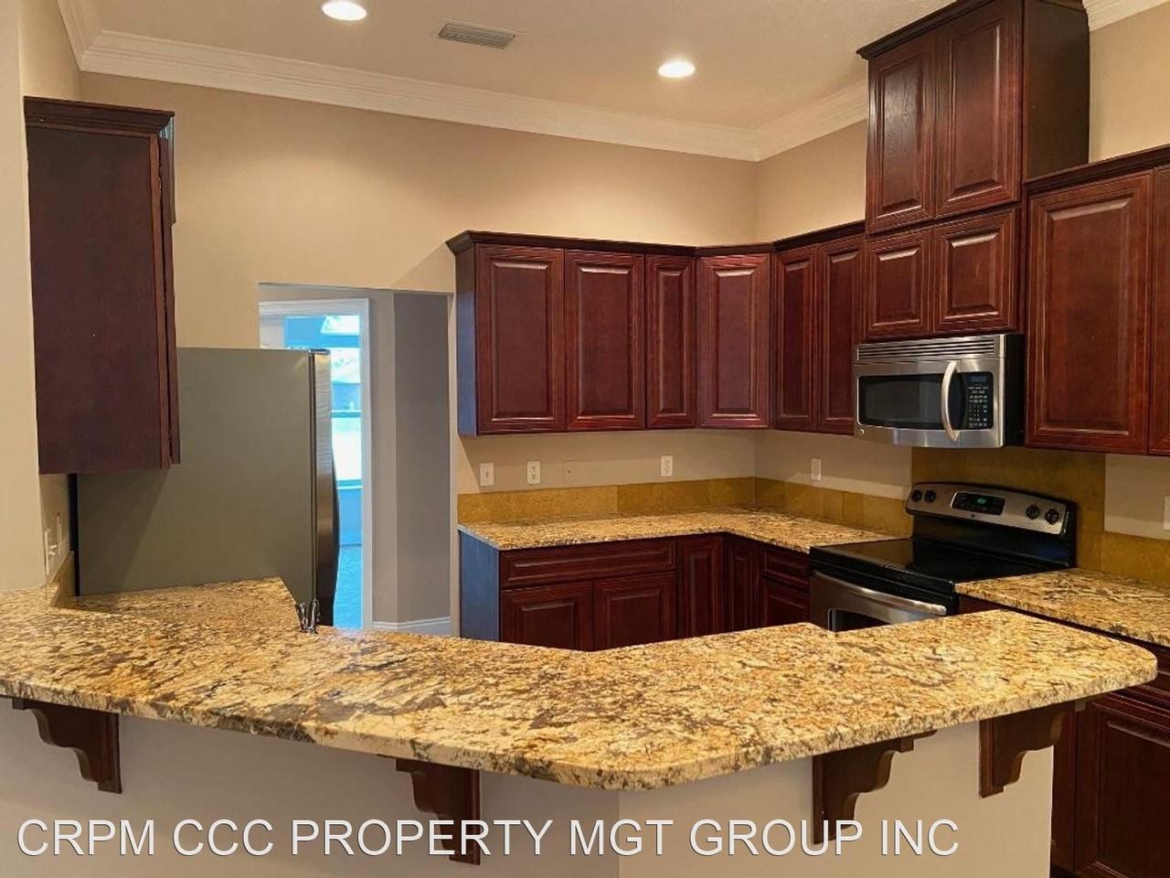 5615 Dune Creek Trl - Photo 3 of 15