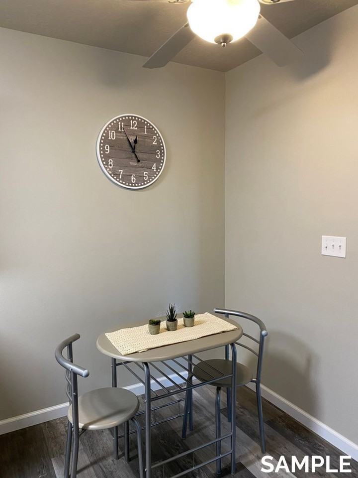 The Willows Apartments - Photo 5 of 18