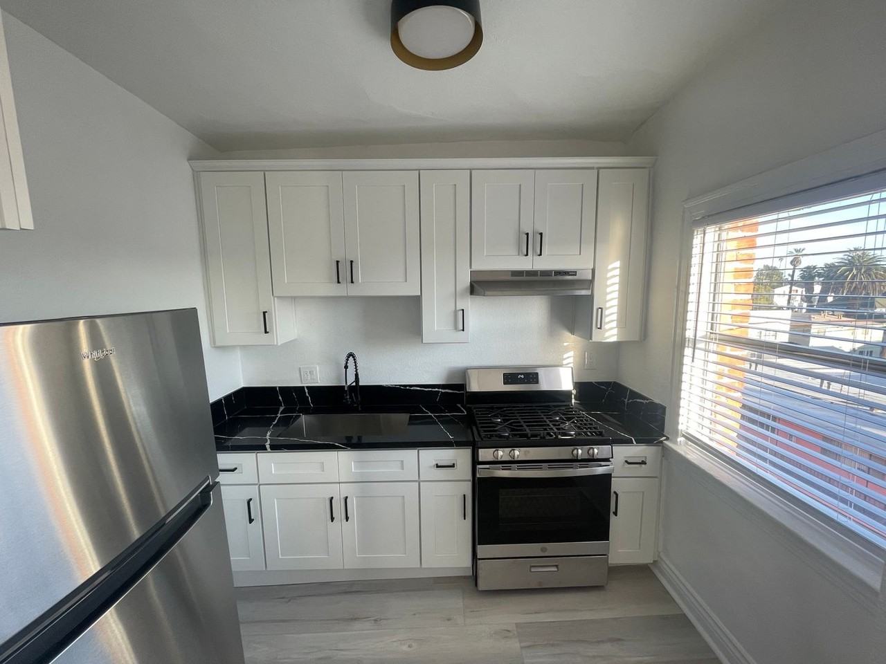 Wilton Way Apartments - Photo 6 of 36