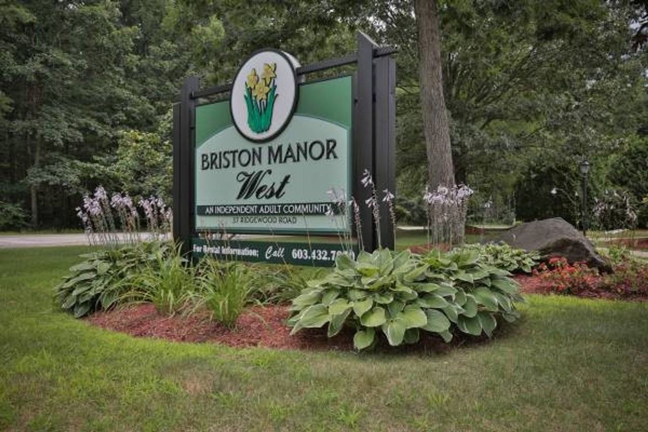 Briston Manor West - Photo 2 of 9