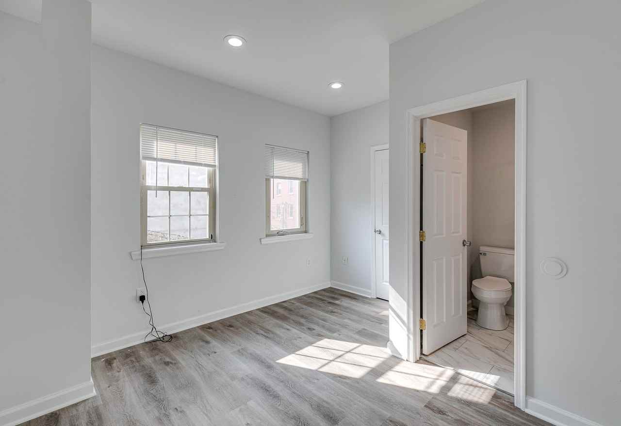 Brand New Luxury Temple Apartments - Photo 6 of 49