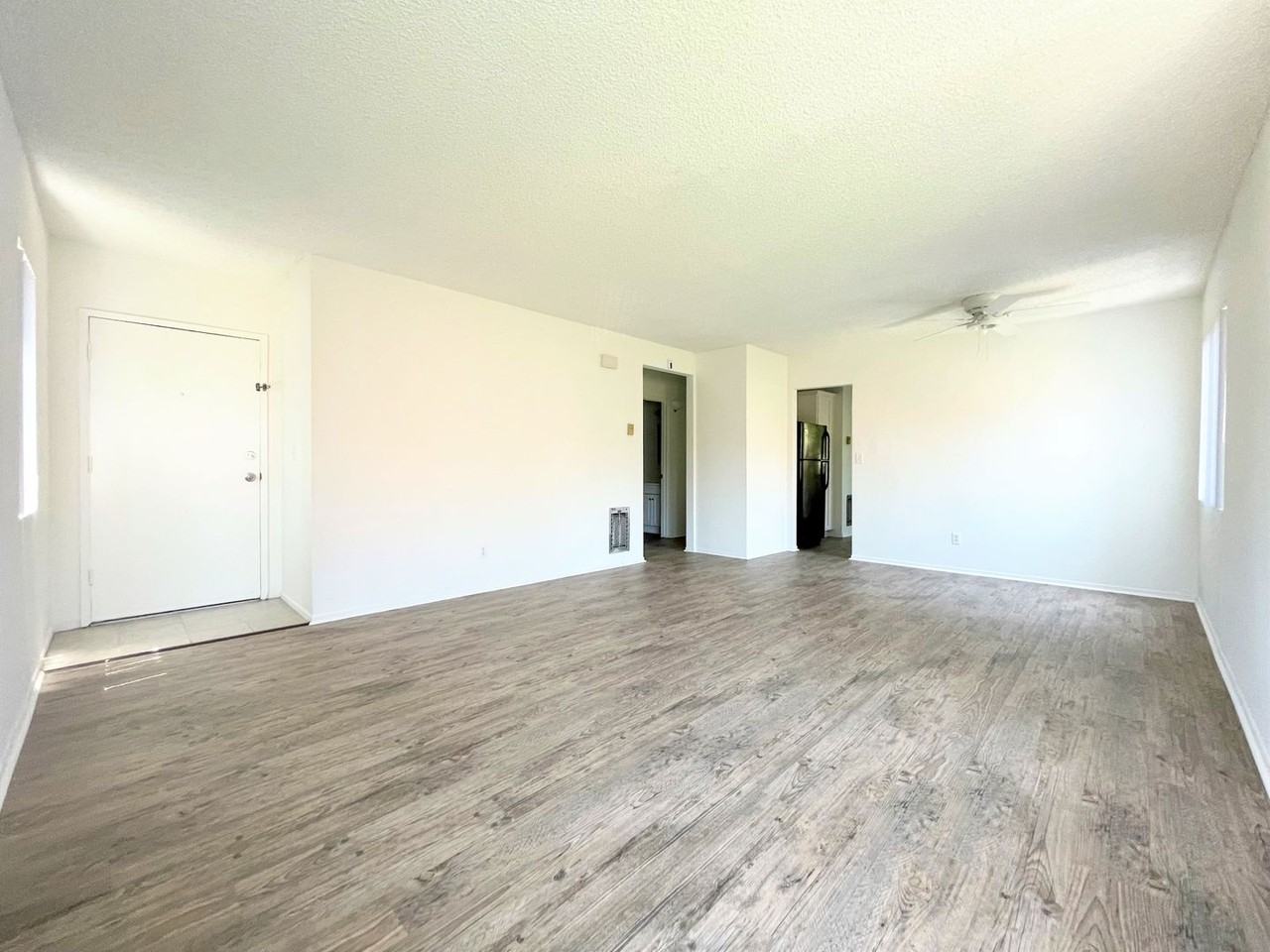 128 Avenida Las Brisas - Photo 2 of 17