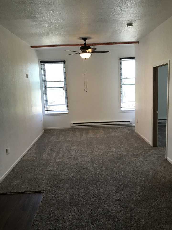 Western Lofts in the Craft District - Photo 7 of 14