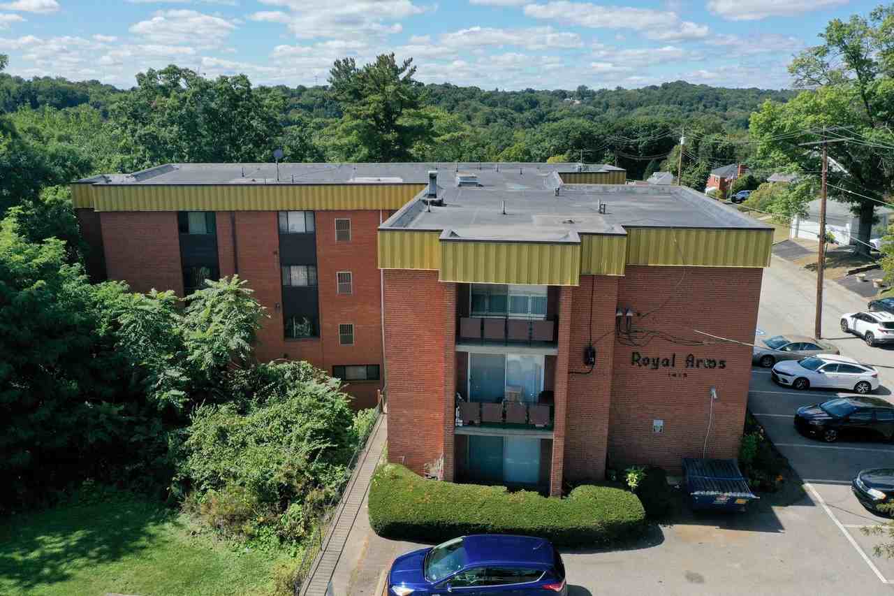 Royal Arms Apartments 1415 Mount Royal Blvd, Glenshaw, PA 15116 Zumper