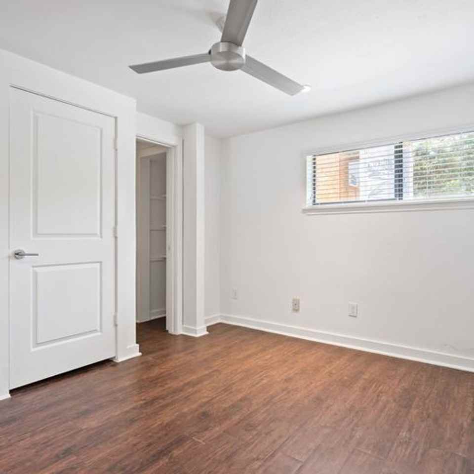 ALTA15-1717 Norfolk - Photo 3 of 21