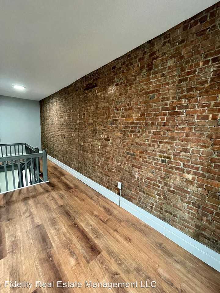 186 Dubois St. - Photo 2 of 13